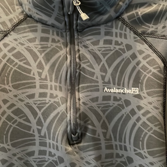 Avalanche 3/4 zip up - Picture 2 of 2